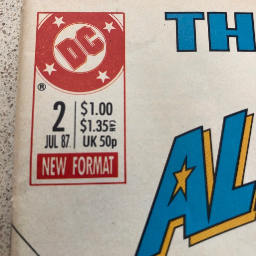 Comic Books DC - Picture 4 of 16